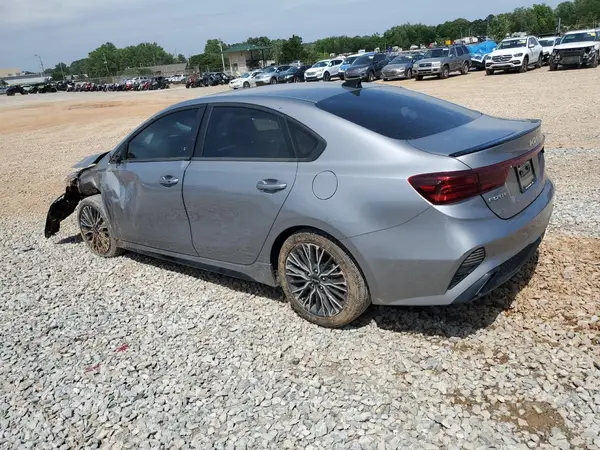 3KPF54AD8RE703791 2024 KIA FORTE - Image 2