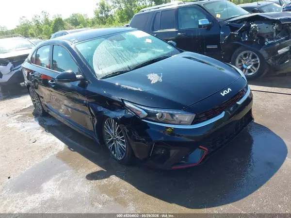 3KPF54AD8RE710496 2024 KIA FORTE - Image 1