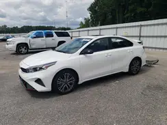 3KPF54AD8RE723071 2024 KIA FORTE