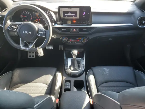 3KPF54AD8RE732949 2024 KIA FORTE - Image 8