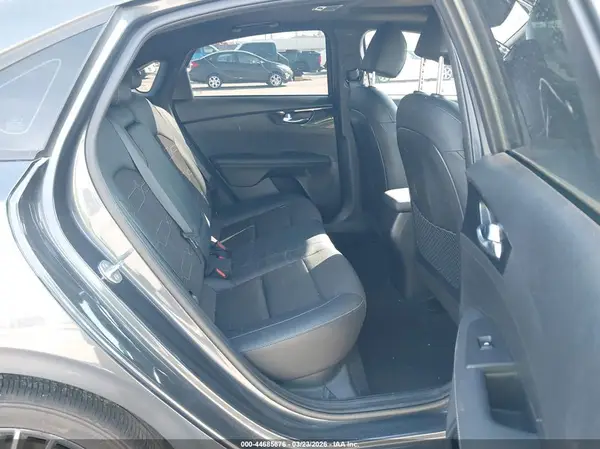 3KPF54AD8RE746205 2024 KIA FORTE - Image 8