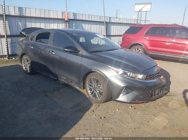 3KPF54AD8RE765045 2024 KIA FORTE - Image 1