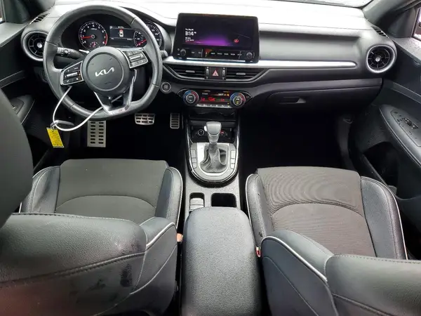 3KPF54AD8RE774134 2024 KIA FORTE - Image 8