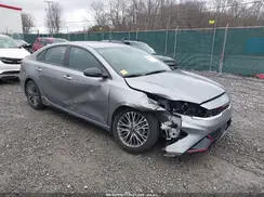 3KPF54AD8RE774389 2024 KIA FORTE