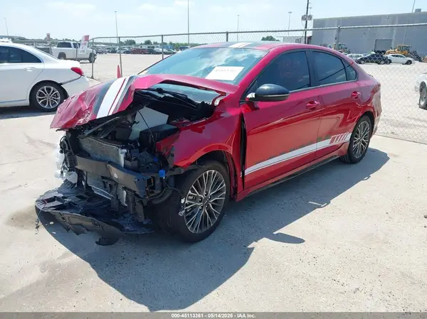 3KPF54AD8RE777342 2024 KIA FORTE - Image 2