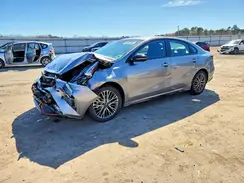 3KPF54AD8RE780712 2024 KIA FORTE