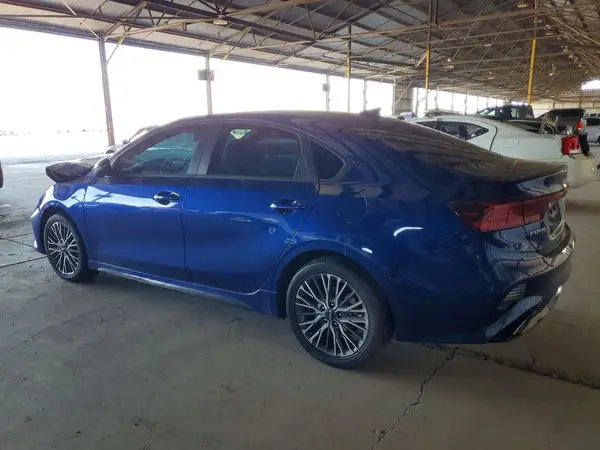 3KPF54AD8RE788759 2024 KIA FORTE - Image 2