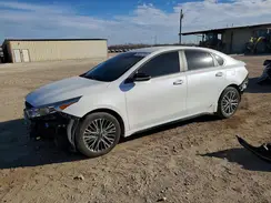3KPF54AD8RE788955 2024 KIA FORTE