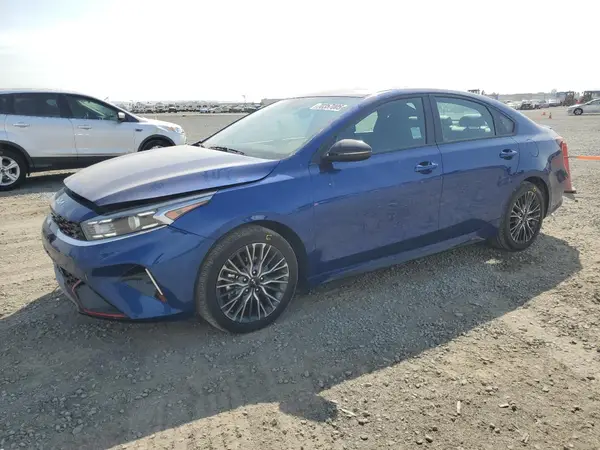 3KPF54AD8RE793301 2024 KIA FORTE - Image 1