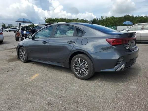 3KPF54AD8RE800151 2024 KIA FORTE - Image 2
