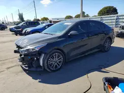3KPF54AD8RE802482 2024 KIA FORTE