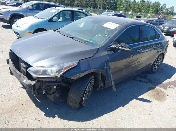 3KPF54AD9KE021542 2019 KIA FORTE - Image 2