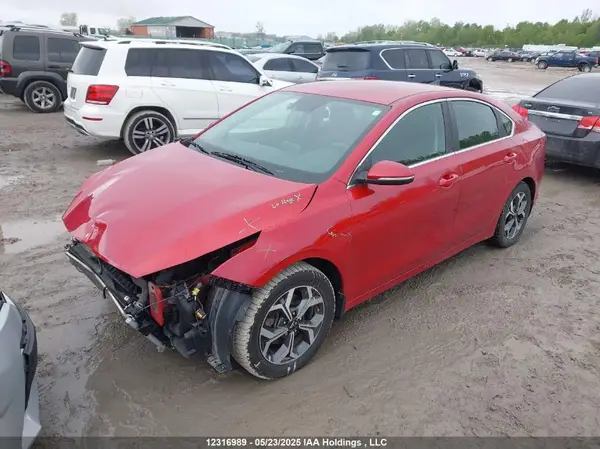 3KPF54AD9KE025610 2019 KIA FORTE - Image 2