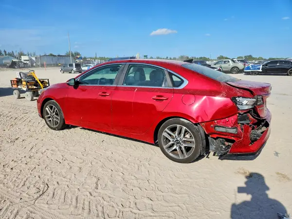 3KPF54AD9KE028135 2019 KIA FORTE - Image 2