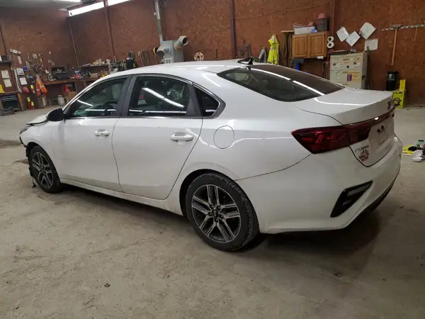 3KPF54AD9KE029205 2019 KIA FORTE - Image 2