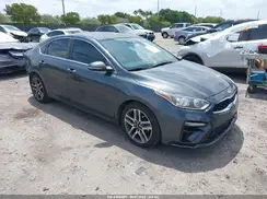 3KPF54AD9KE032900 2019 KIA FORTE