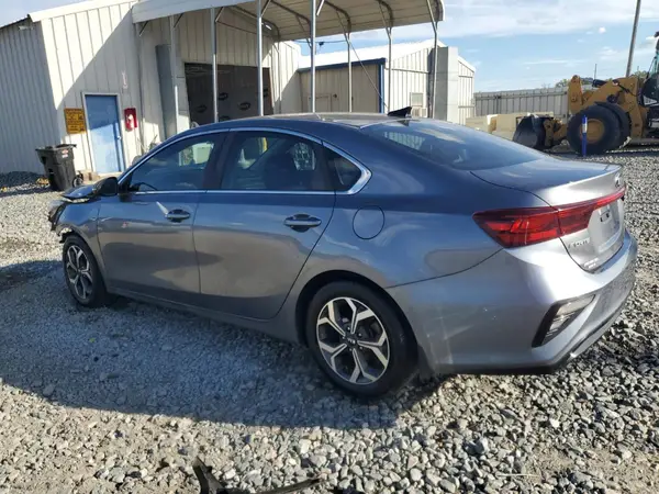 3KPF54AD9KE054184 2019 KIA FORTE - Image 2