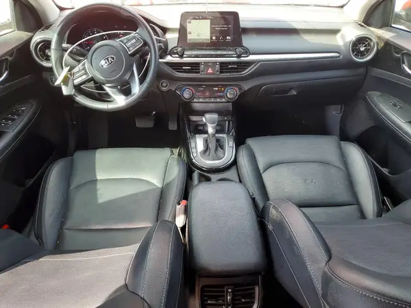 3KPF54AD9KE087332 2019 KIA FORTE - Image 8