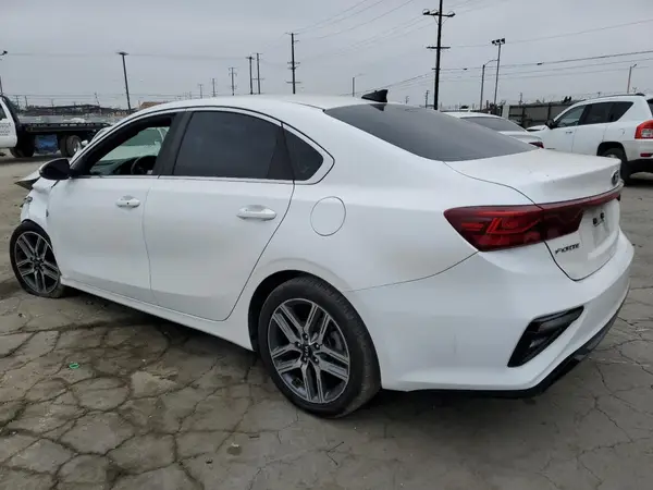 3KPF54AD9KE106140 2019 KIA FORTE - Image 2