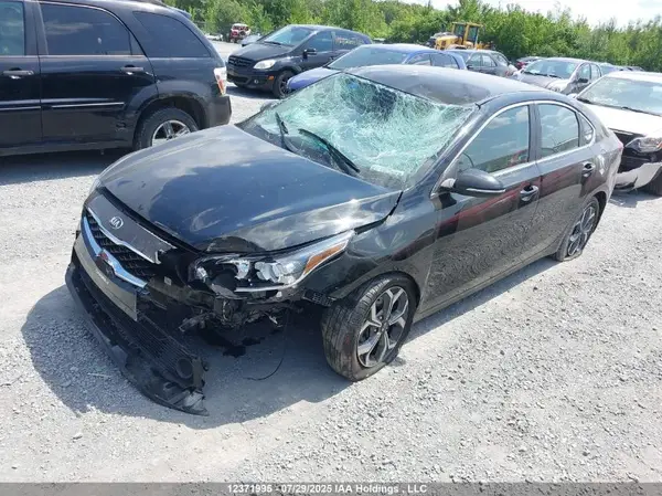 3KPF54AD9LE220737 2020 KIA FORTE - Image 2