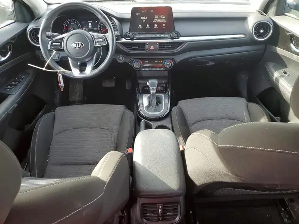 3KPF54AD9LE220804 2020 KIA FORTE - Image 8