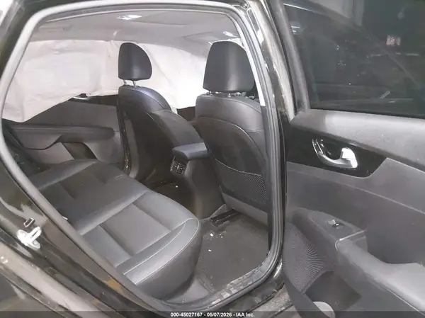 3KPF54AD9ME308057 2021 KIA FORTE - Image 8