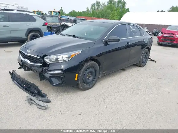 3KPF54AD9ME366802 2021 KIA FORTE - Image 2