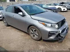3KPF54AD9ME367142 2021 KIA FORTE