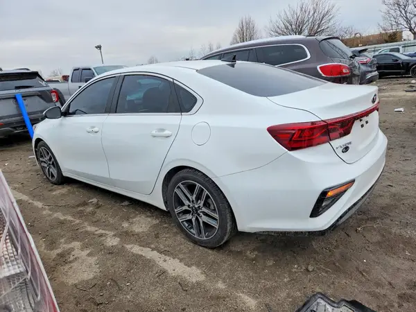 3KPF54AD9ME374995 2021 KIA FORTE - Image 2