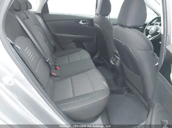 3KPF54AD9ME379520 2021 KIA FORTE - Image 8