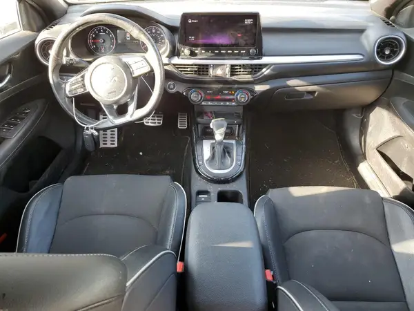 3KPF54AD9NE413389 2022 KIA FORTE - Image 8