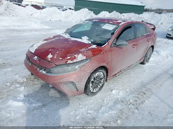 3KPF54AD9NE421007 2022 KIA FORTE - Image 2