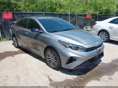 3KPF54AD9NE438910 2022 KIA FORTE