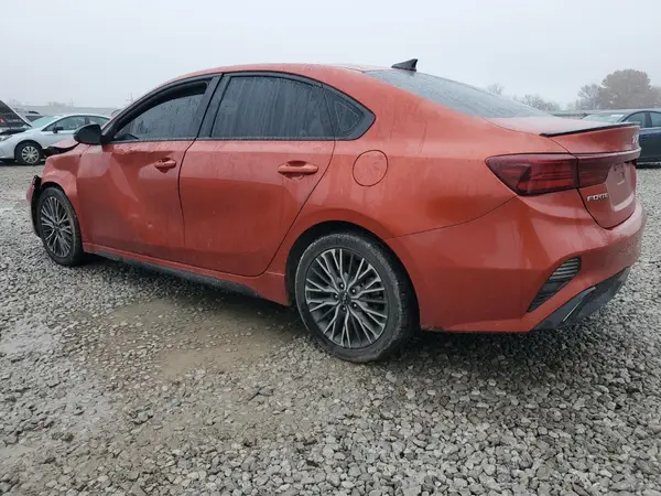 3KPF54AD9NE441368 2022 KIA FORTE - Image 2