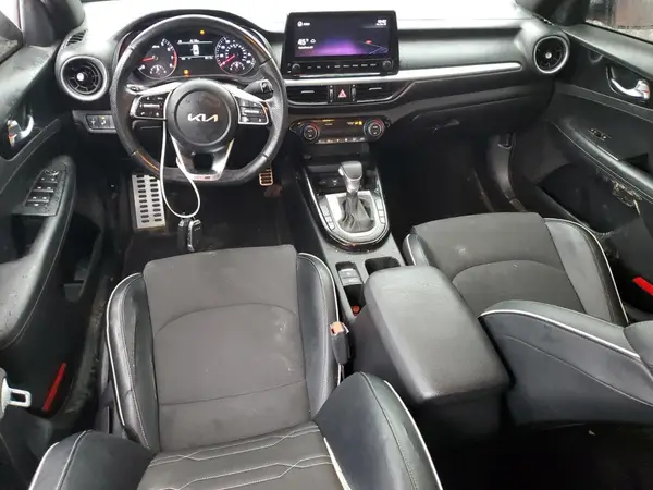3KPF54AD9NE441368 2022 KIA FORTE - Image 8