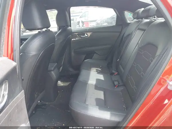 3KPF54AD9NE441371 2022 KIA FORTE - Image 8