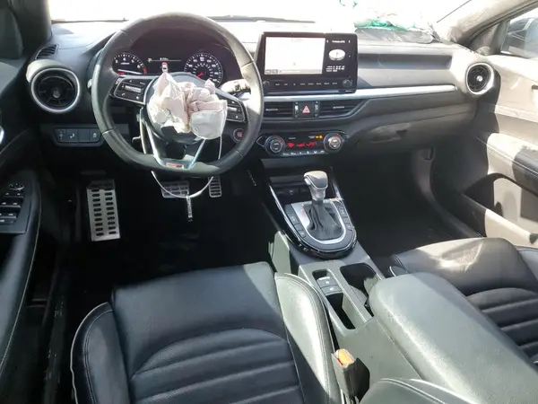 3KPF54AD9NE444562 2022 KIA FORTE - Image 8