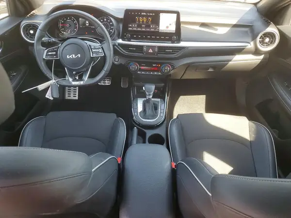 3KPF54AD9NE447039 2022 KIA FORTE - Image 8