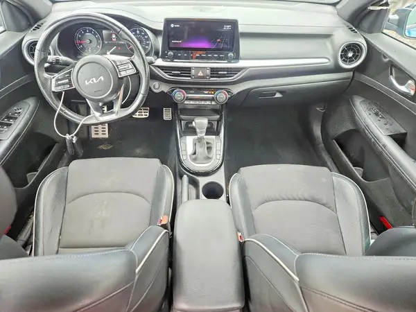 3KPF54AD9NE448983 2022 KIA FORTE - Image 8