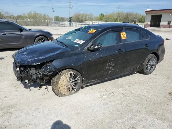 3KPF54AD9NE451351 2022 KIA FORTE - Image 1