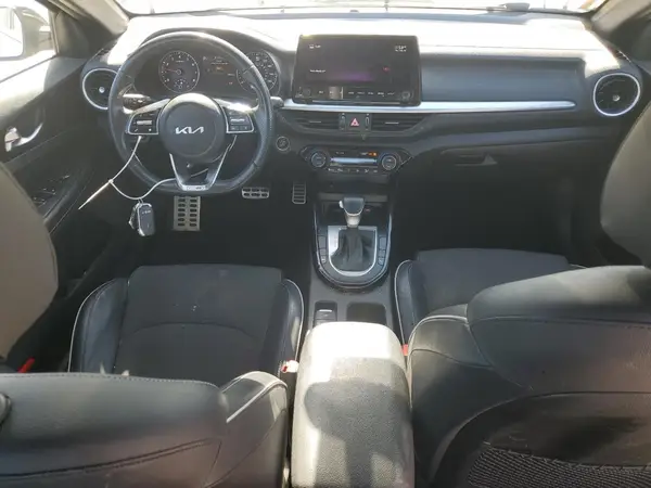 3KPF54AD9NE453469 2022 KIA FORTE - Image 8