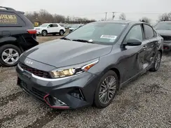 3KPF54AD9NE472846 2022 KIA FORTE