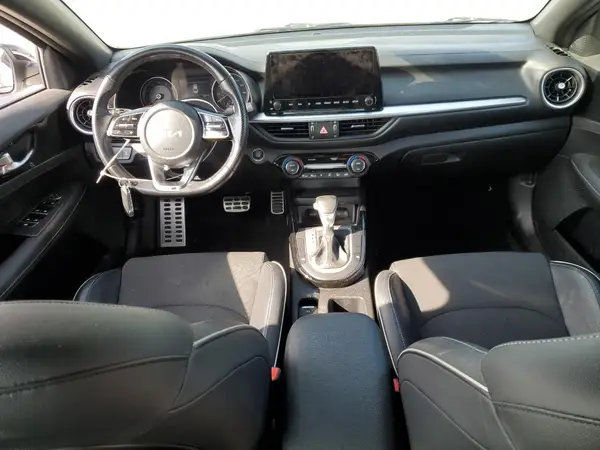 3KPF54AD9NE475780 2022 KIA FORTE - Image 8