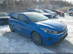 3KPF54AD9NE486116 2022 KIA FORTE