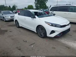 3KPF54AD9NE486360 2022 KIA FORTE