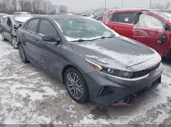 3KPF54AD9NE489856 2022 KIA FORTE