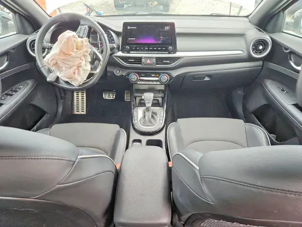 3KPF54AD9NE492322 2022 KIA FORTE - Image 8