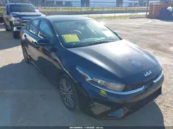 3KPF54AD9NE492515 2022 KIA FORTE
