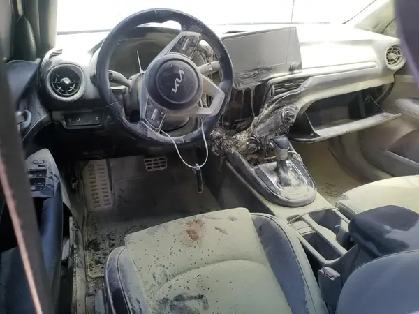 3KPF54AD9NE497939 2022 KIA FORTE - Image 8
