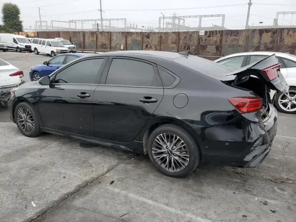 3KPF54AD9NE500497 2022 KIA FORTE - Image 2